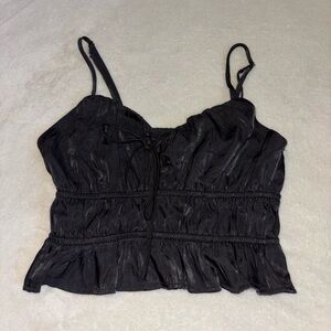 woman’s black going out top